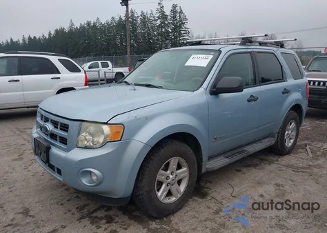 2009 Ford Escape Hybrid z USA, uszkodzony, nr VIN 1FMCU49359KA89423
